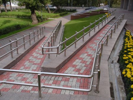Пандус из нержавейки